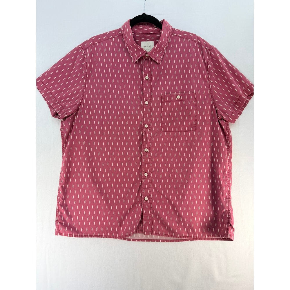 American Eagle Flex Mens XL Short Sleeve Button Down Burgundy Red Ikat Dash